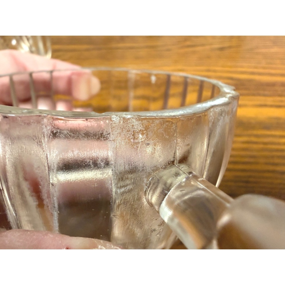 Jeannette Glass NATIONAL CLEAR 2 ⅜" Ribbed Punch Cups Viintage - Picture 5 of 5
